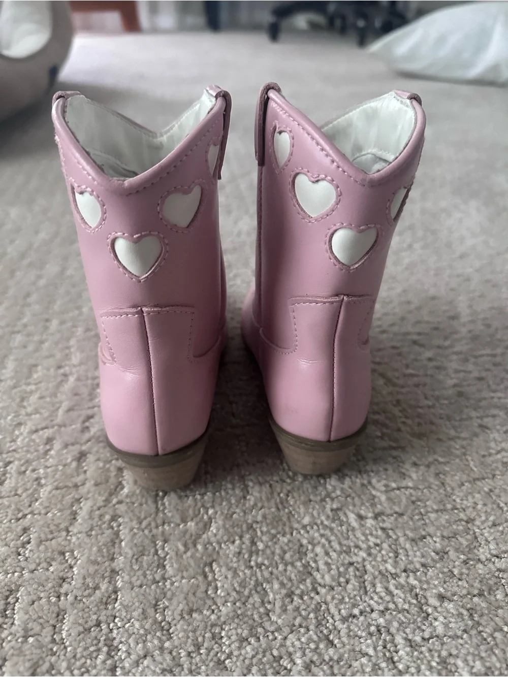 Lola & the Boys Love Cowgirl Boots